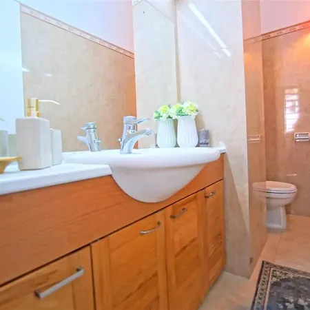 Pegia View 5 *